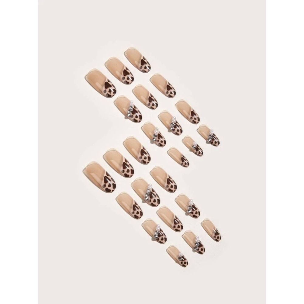 Leopard Nail Set with Rhinestones